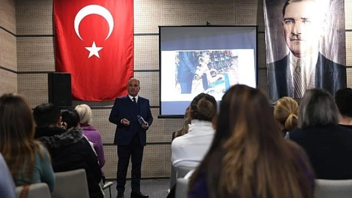 Osmangazi Belediyesi’nden engelli bireyler ve aileleri için seminer