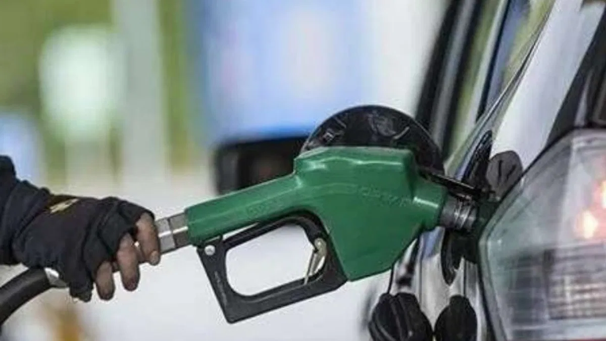 Benzin ve motorine zam bekleniyor