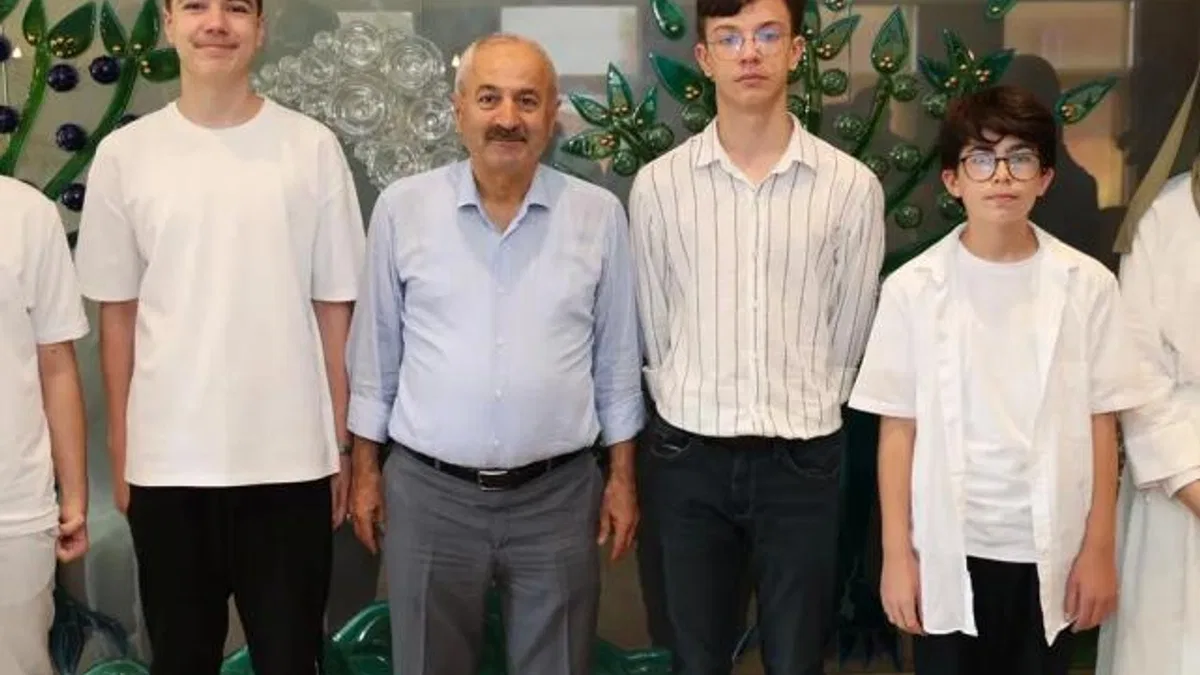 Başkan Büyükgöz LGS birincilerini ağırladı