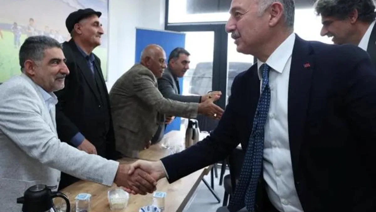 Kocaeli’de Başkan Büyükakın, Ağrılılarla bir araya geldi