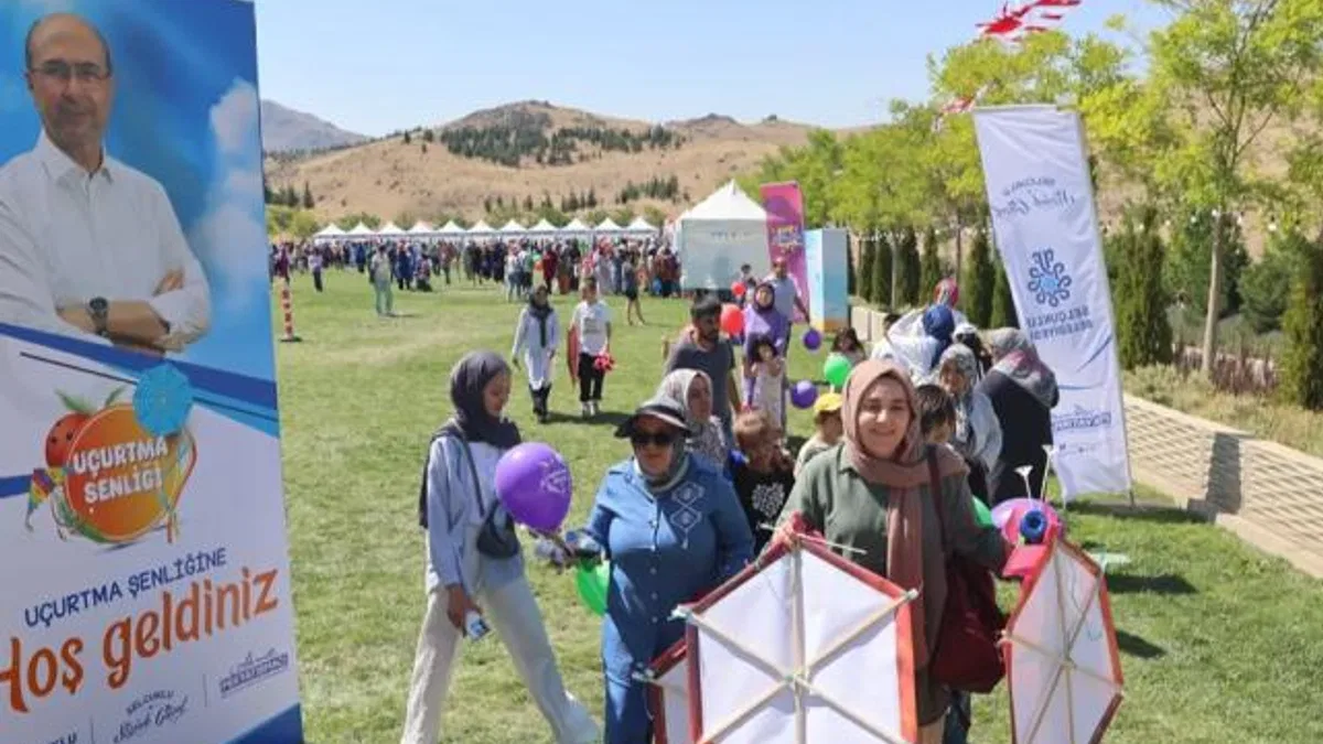 Selçuklu semaları uçurtmalarla şenlendi