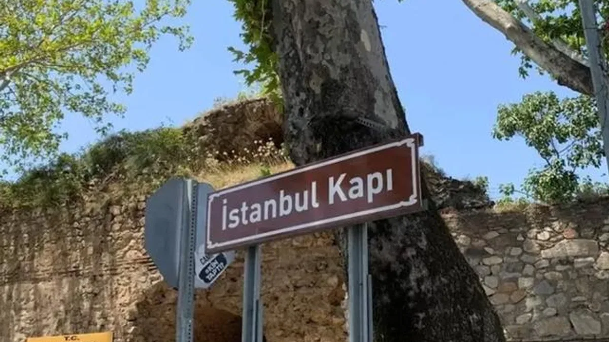 İznik’te yüzlerce yıllık tarihi miras yok oluyor
