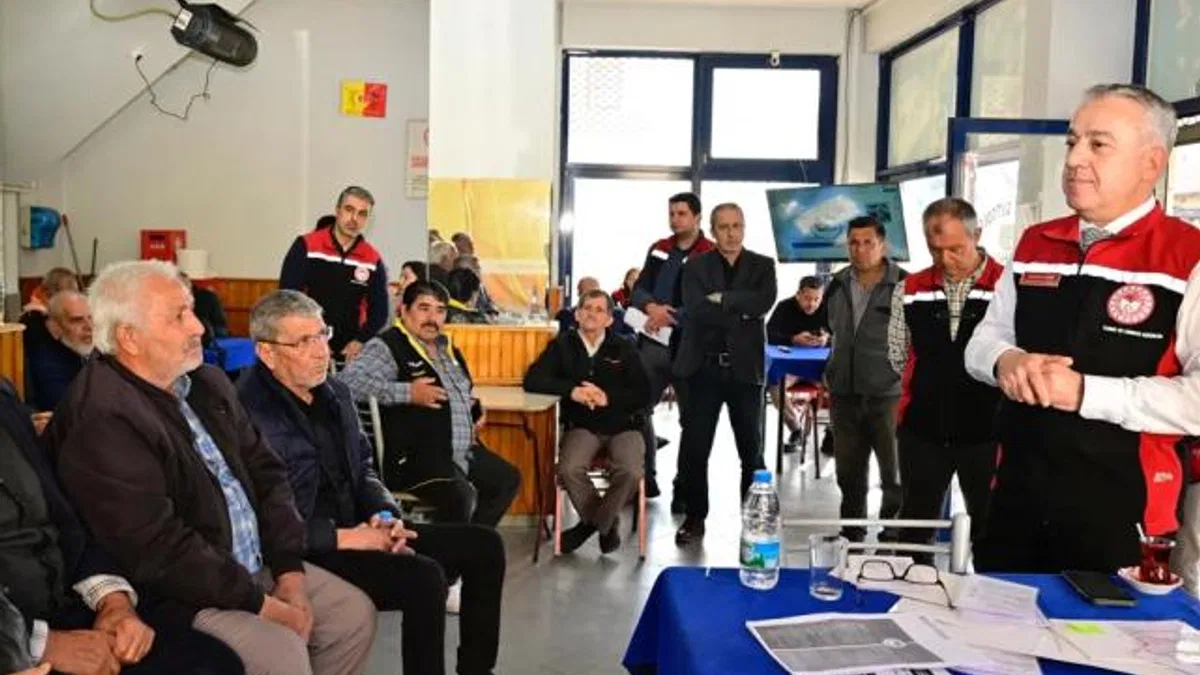 İzmir’de 3 bin 500 üreticiye yeni model tanıtıldı