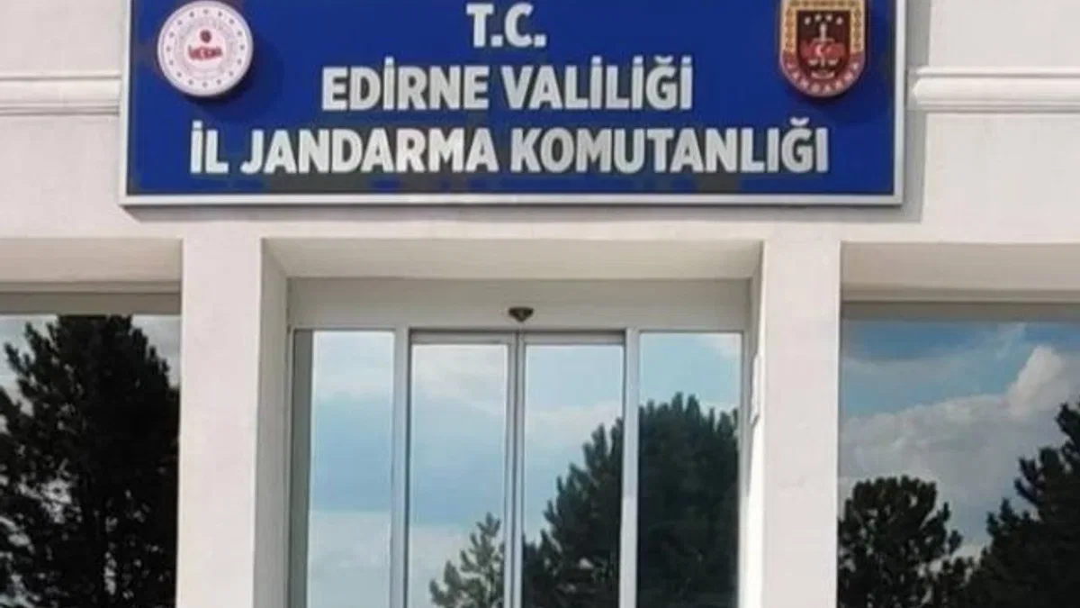 Edirne’de terörle mücadelede 9 kişi yakalandı