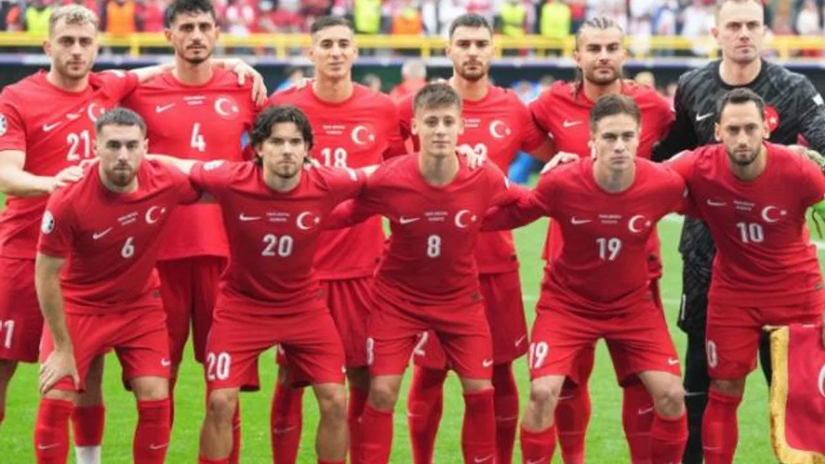 Çayırova’da milli maç heyecanı dev ekranda yaşanacak