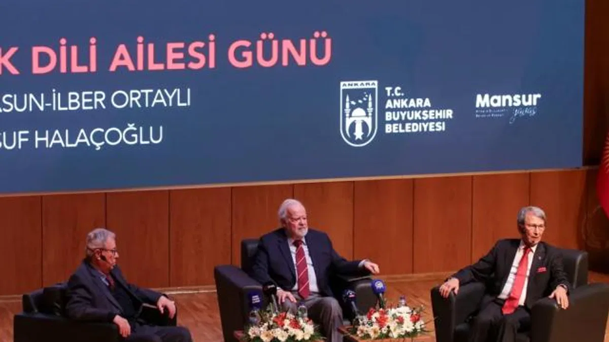 Ankara’da “Dünya Türk Dili Ailesi Günü” paneli