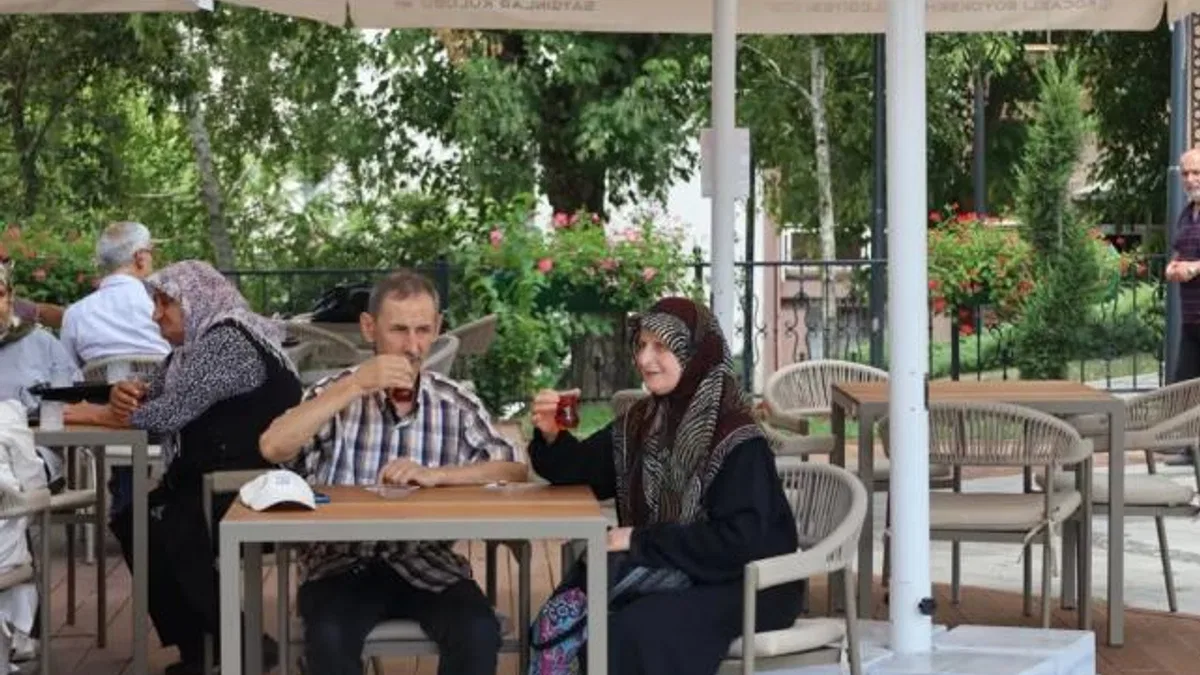 Kocaeli Saygınlar Kulübü’nde saygıdeğer sevda
