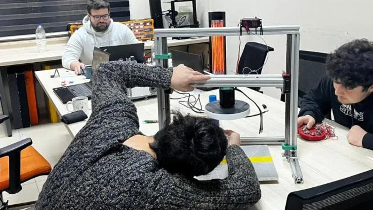TEKNOFEST’İN şampiyon adayları Dernekler Yerleşkesi’nde hazırlanıyor