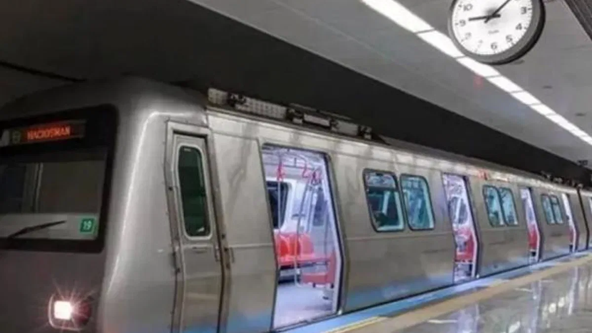 İstanbul’da metro seferleri durdu