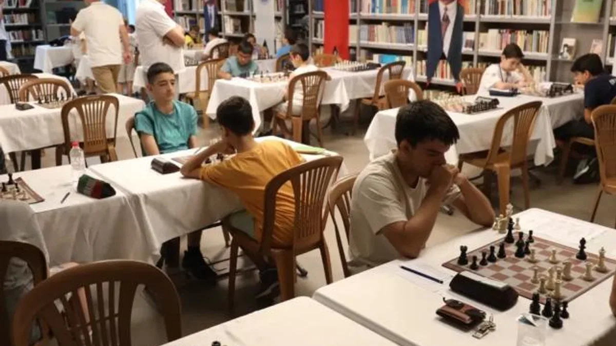 Efes Selçuk’ta satranç heyecanı