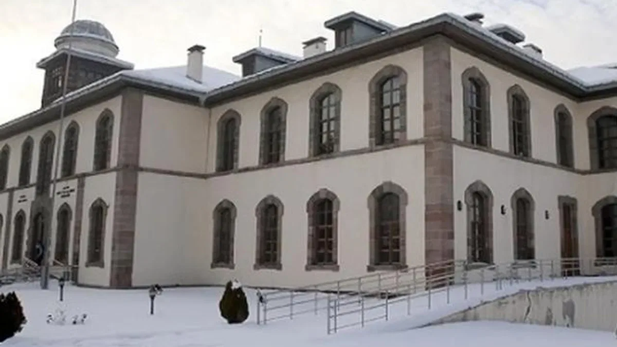 Erzurum Kongre Binası yıkılmayacak, güçlendirme ile korunacak