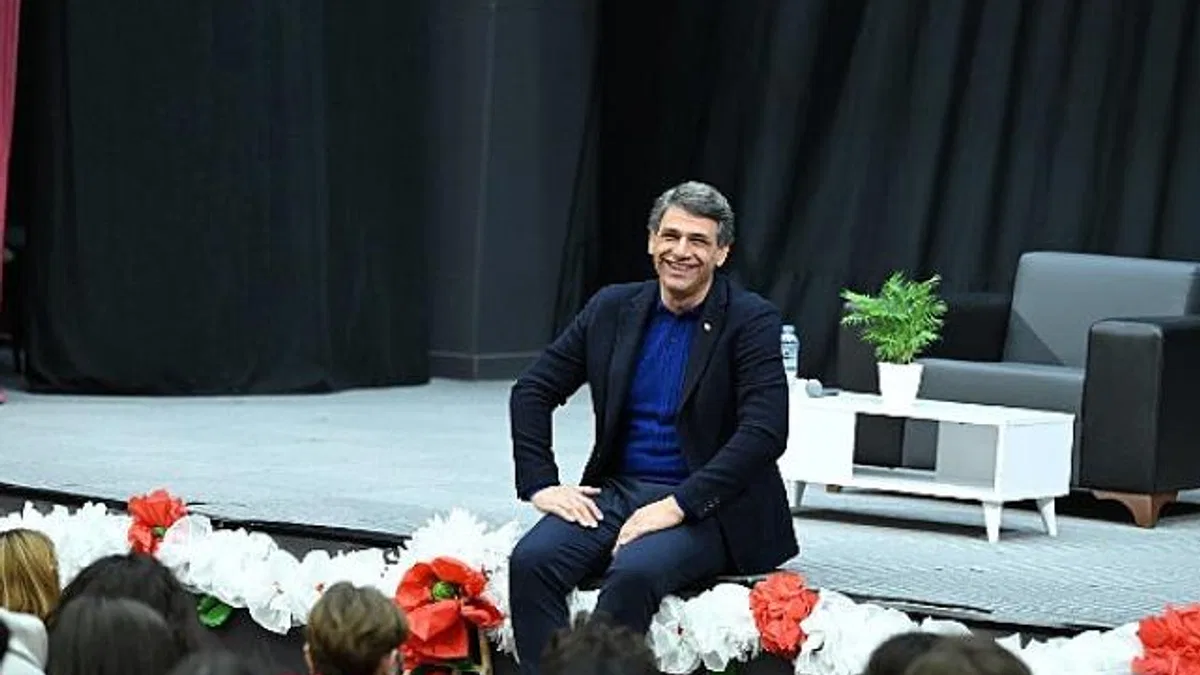 Başkan Kocaman’dan Gençlere: “Sizlerin Hayalleri Bizim Yol Haritamız”