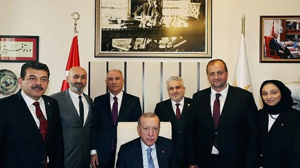 İznik Belediye Başkanı Kağan Mehmet Usta yeni yıl dolayısıyla bir mesaj yayınladı.