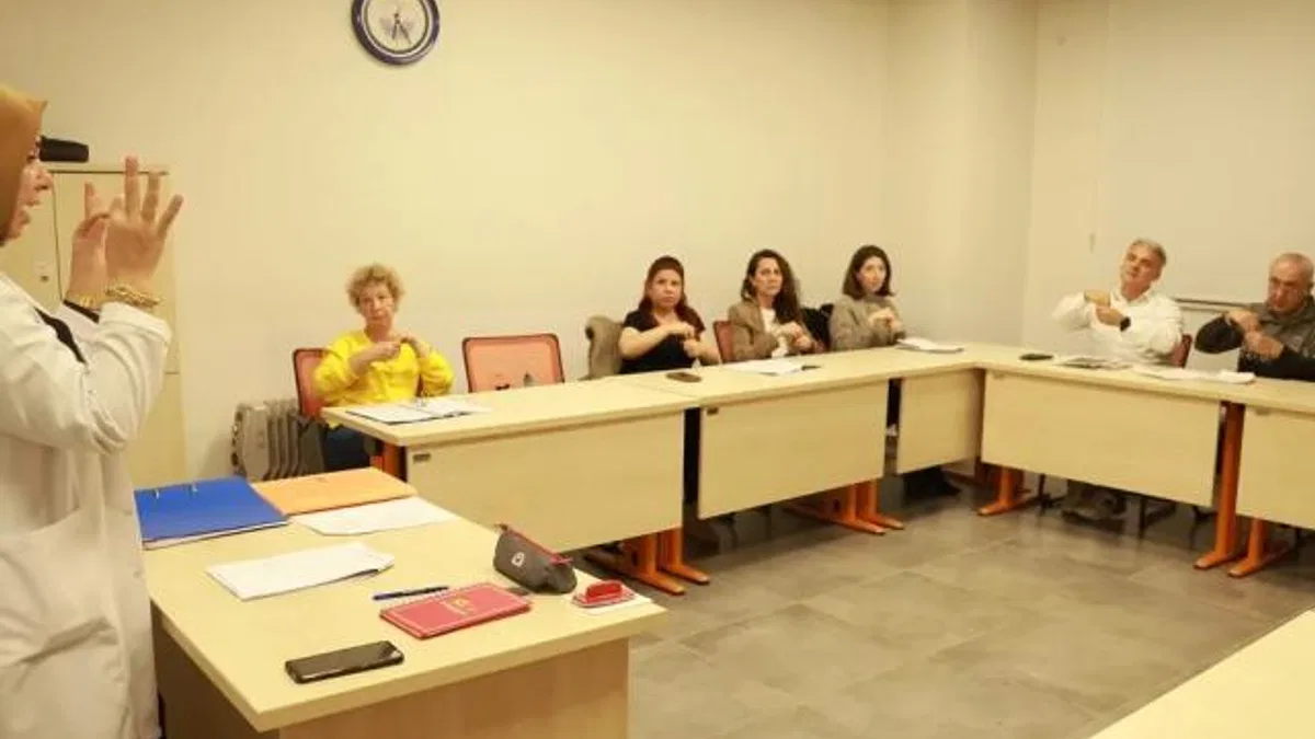Tek işaret tek anlam için KO-MEK’te eğitim alıyor