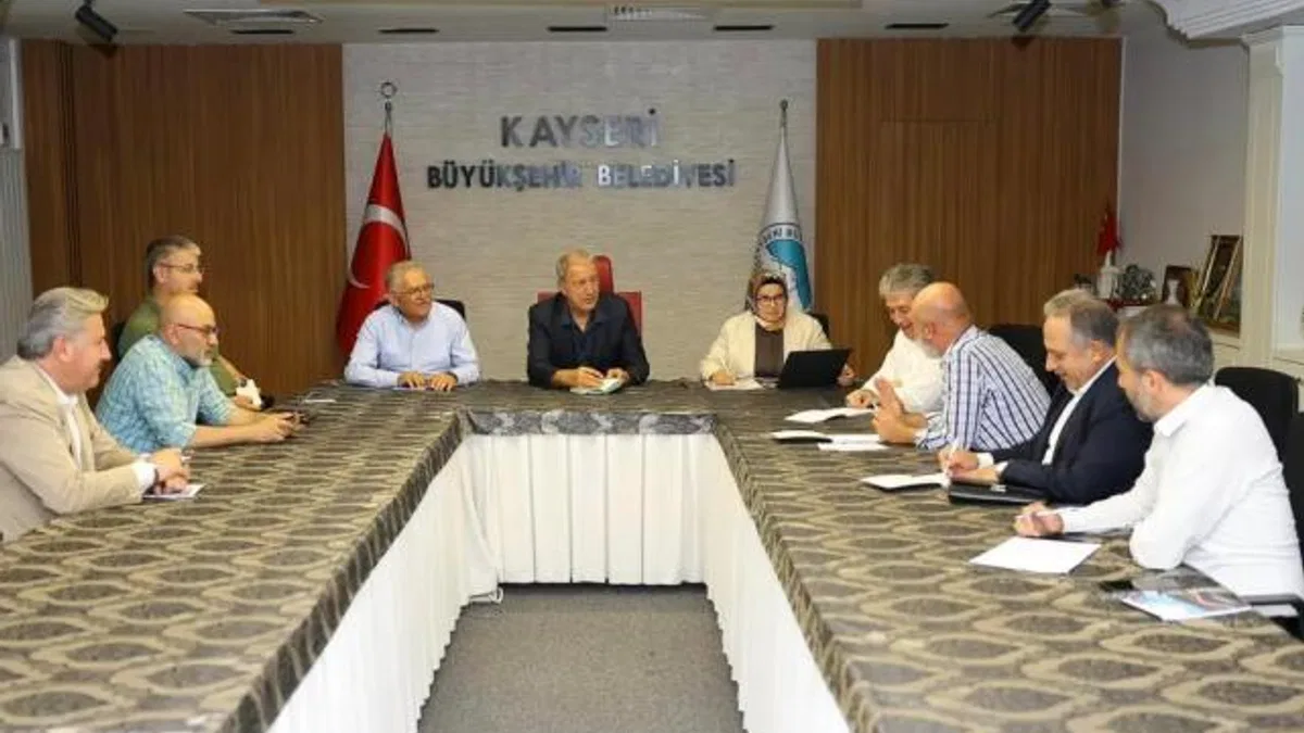 Kayseri’de “Yatırım ve Hizmet” Zirvesi
