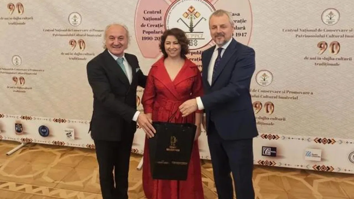 İzmit Belediyesi Sanat Akademisi Gold Star ödülüne layık görüldü