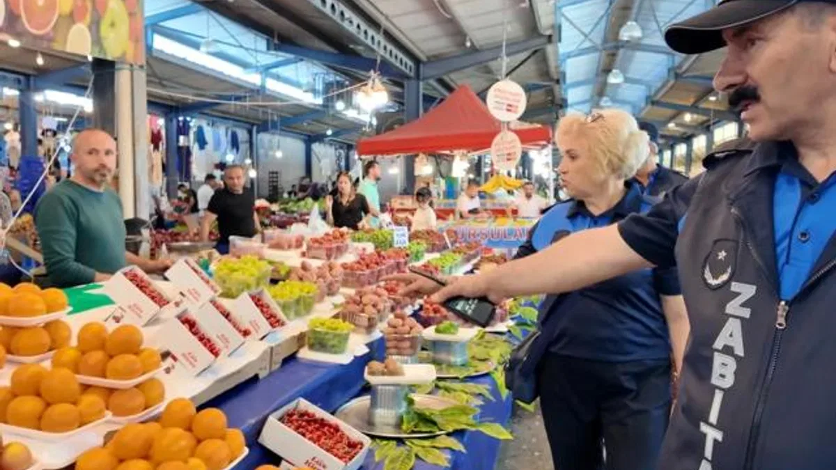 Bakırköy Zabıtası güvenli alışveriş için denetimleri sürdürüyor