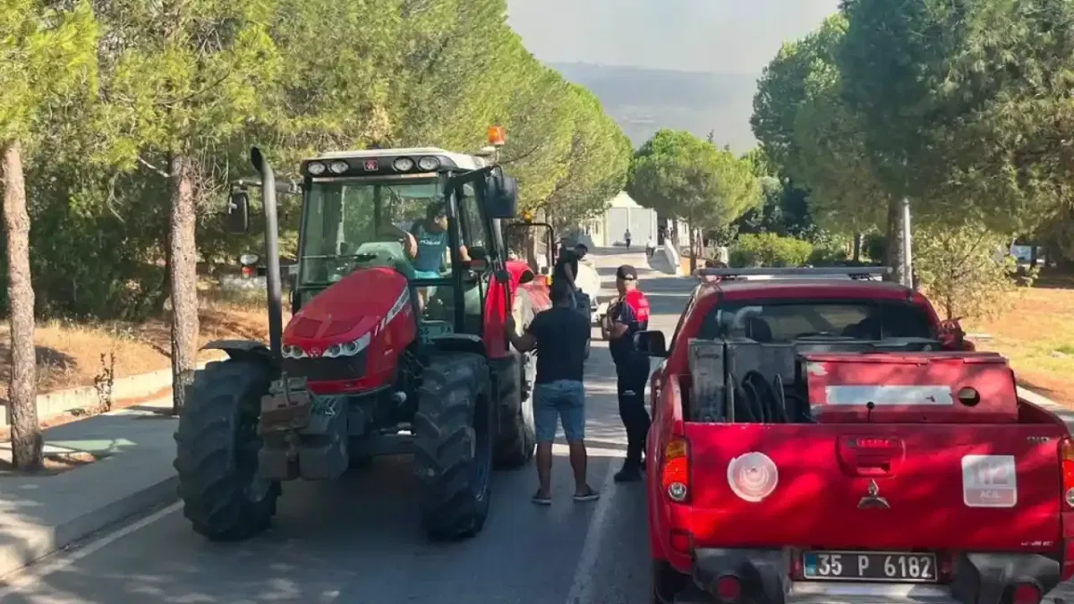 İzmir Foça’daki orman yangını için ekipler seferber oldu
