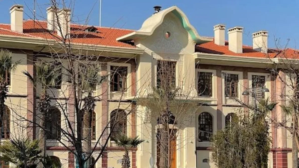 Bir yasak kararı da Manisa Valiliği’nden geldi