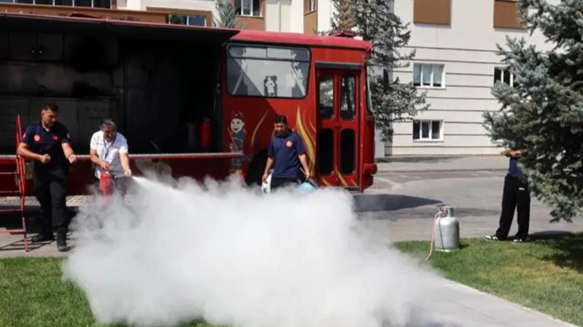 Kayseri Talas personeline yangın eğitimi