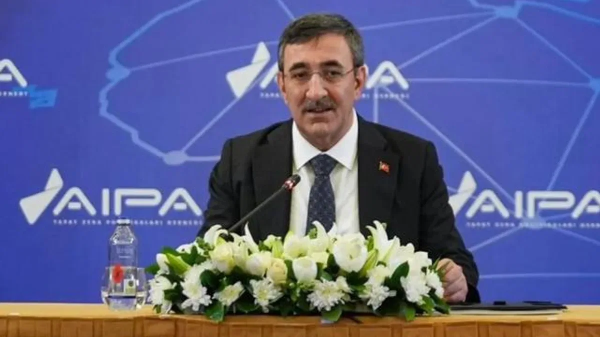 Cevdet Yılmaz: Yapay zekâ ve yüksek teknolojide rekabet gücü artıyor