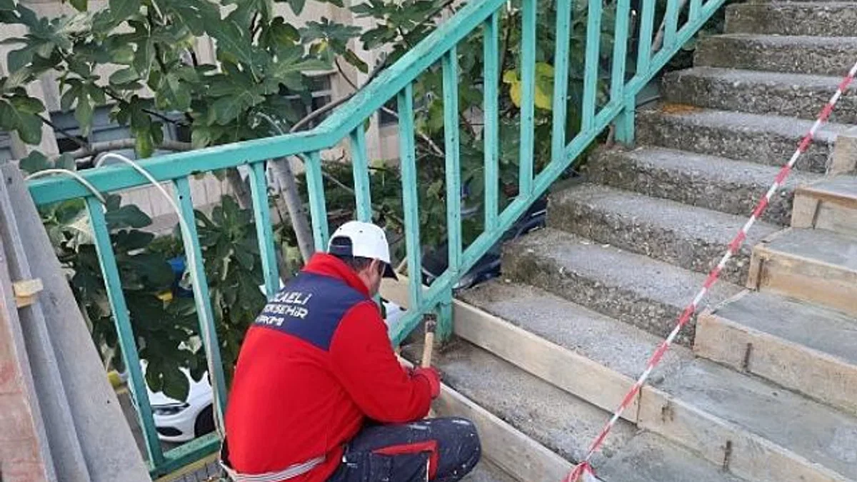 Büyükşehir’den Kuruçeşme SGK üst geçidine tadilat