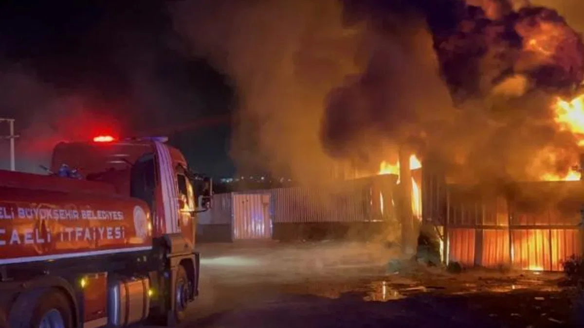 Kocaeli İtfaiyesi’nden 11 bin 980 olaya müdahale