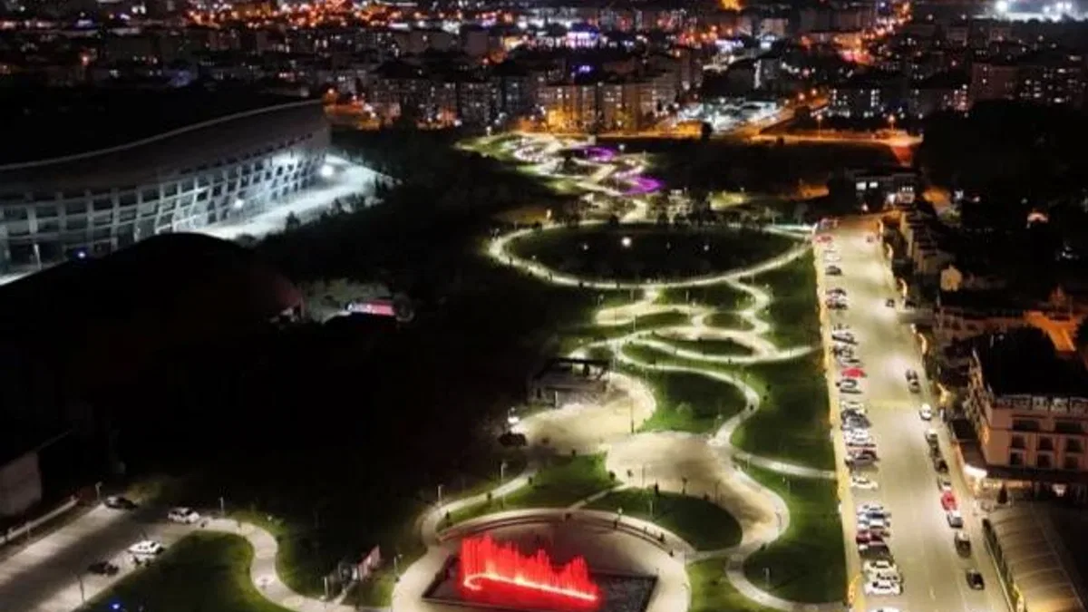 Ordu’da Durugöl, gece görünümüyle hayran bırakıyor