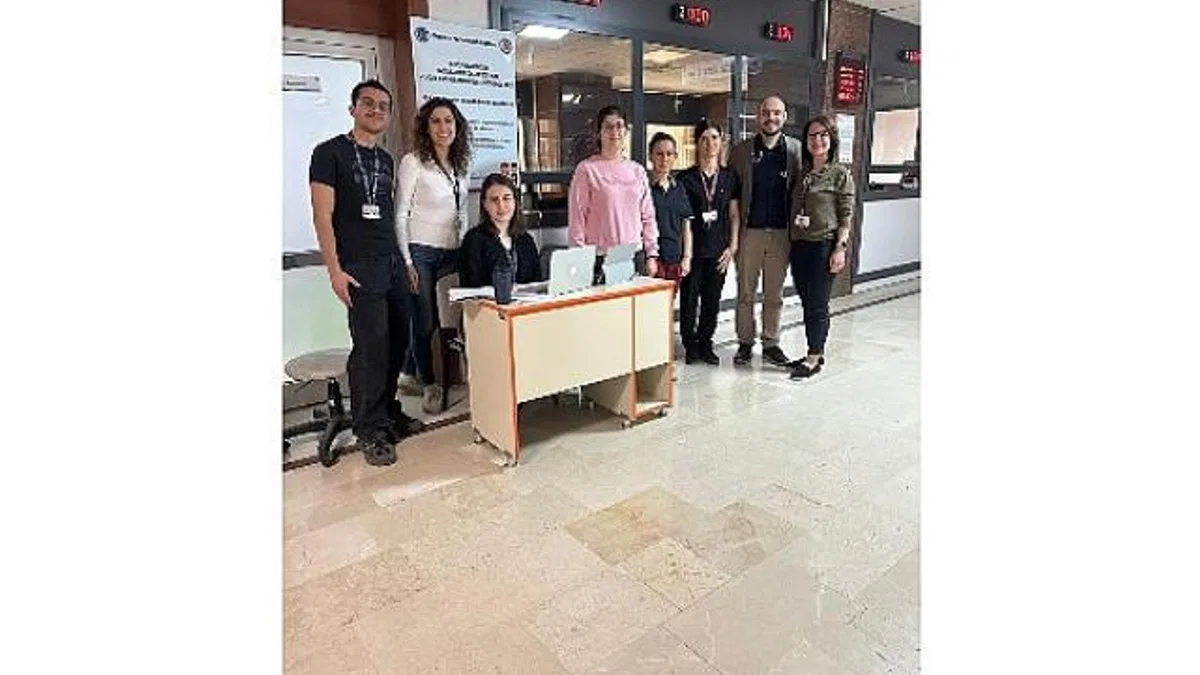 Egeli Uzmanlar çocukluklarda obeziteye ve sağlık beslenmeye dikkat çektiler