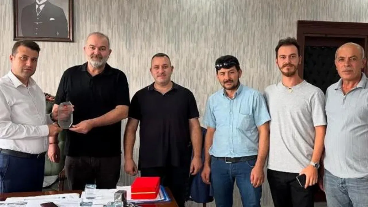 TÜMSANDER Yönetiminden Çivril Kaymakamı Fatih Cıdıroğlu’na ziyaret