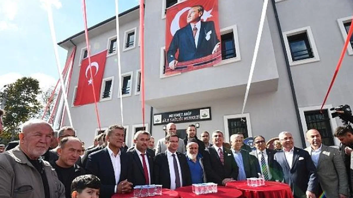 Mehmet Akif Mahallesi’ne 4’ü 1 arada hizmet