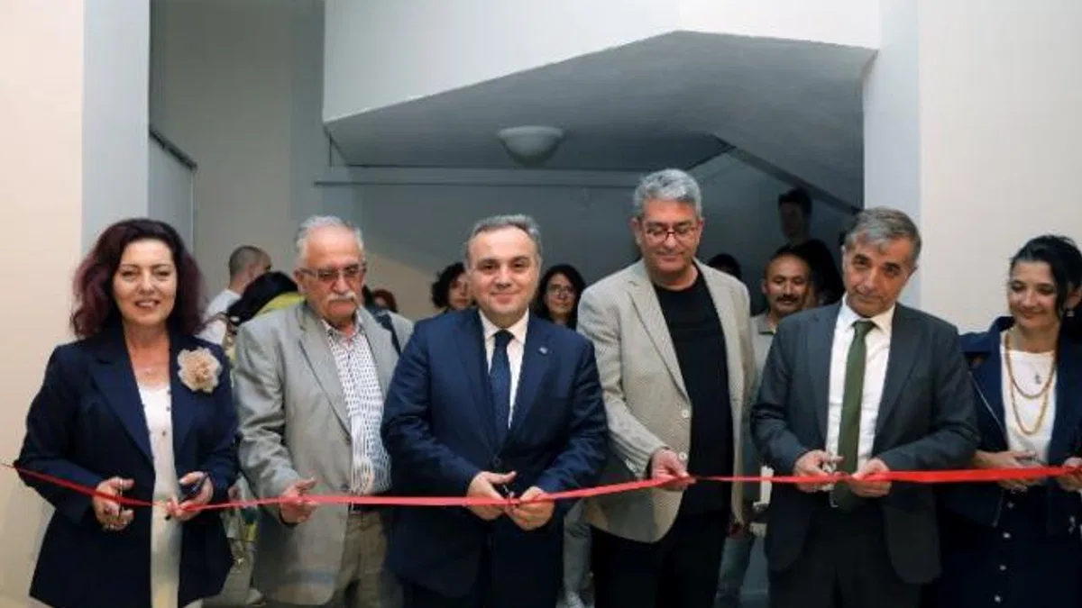 ERÜ Rektörlük Güzel Sanatlar Bölümü’nden resim şöleni
