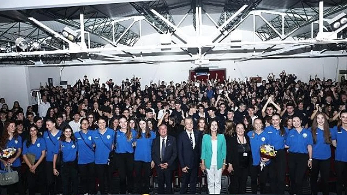 Nilüfer’in sultanlarından öğrencilere altın tavsiyeler