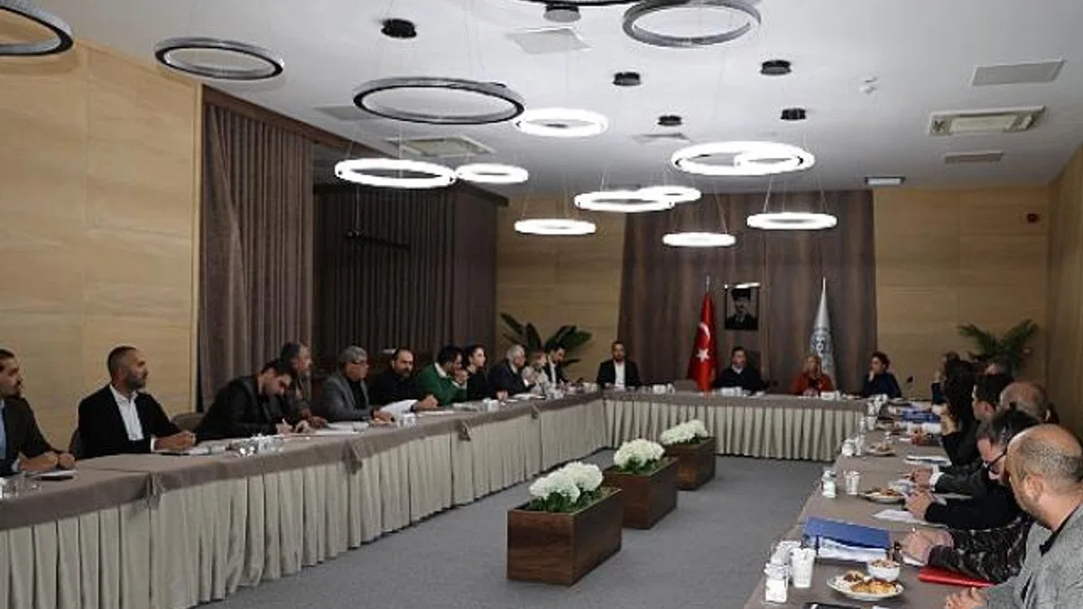 Başkan Aras Deştin İçin Tüm Paydaşlarla Bir Araya Geldi