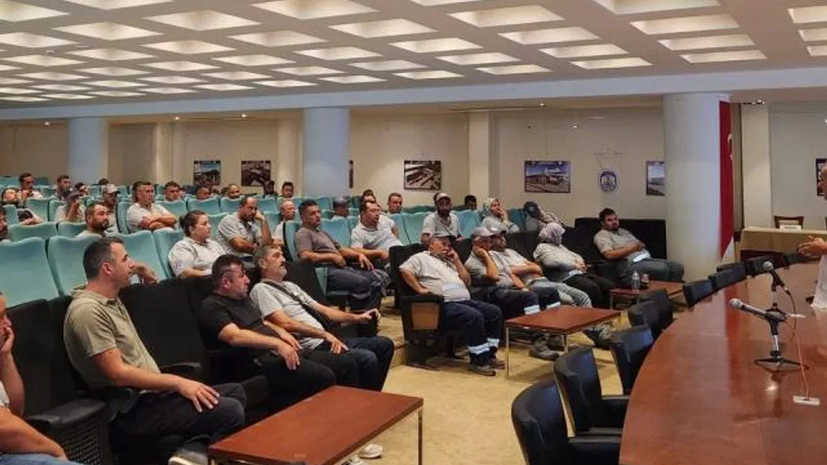 Efes Selçuk Belediyesi’nden personeline hizmet içi eğitim