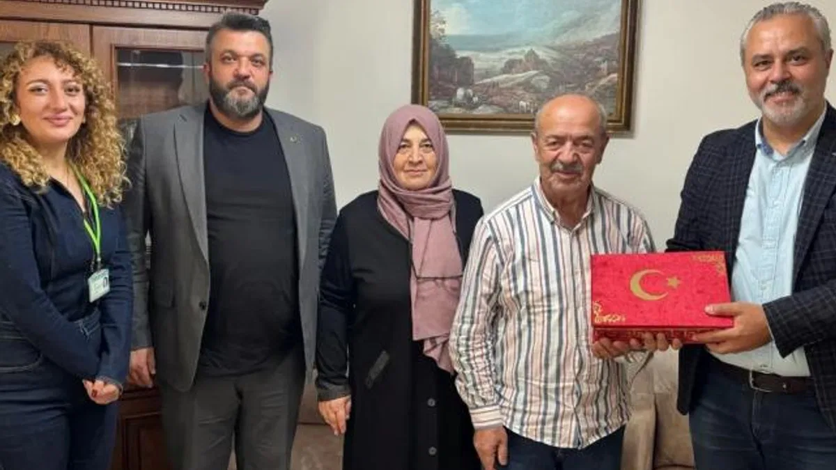 İzmit’te Kıbrıs Gazilerine vefa ziyareti