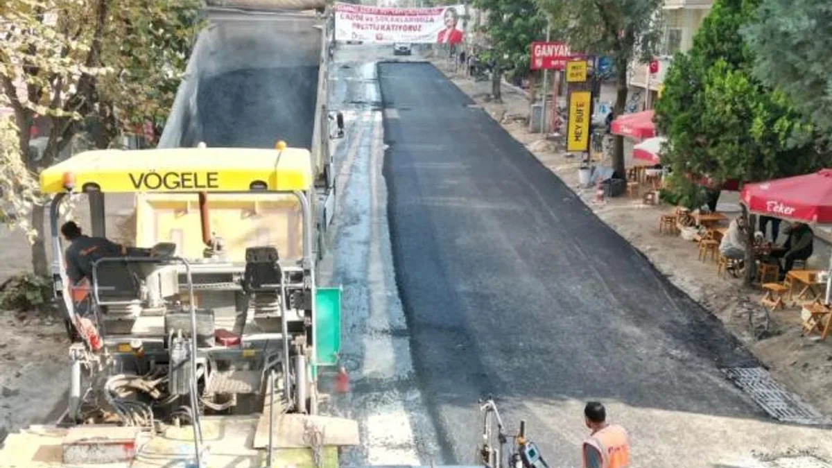 Kocaeli Zümrüt Sokak’ta asfalt ve aydınlatma hamlesi