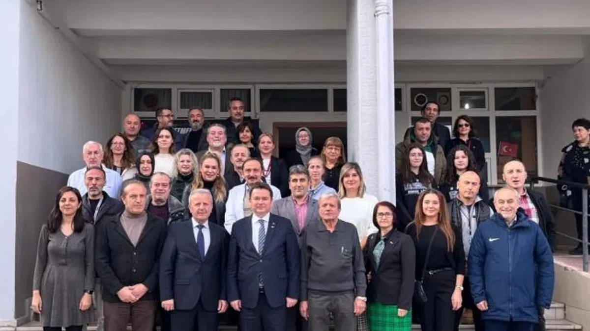 Bursa Osmangazi’de Başkan Aydın’dan öğretmenlere ziyaret