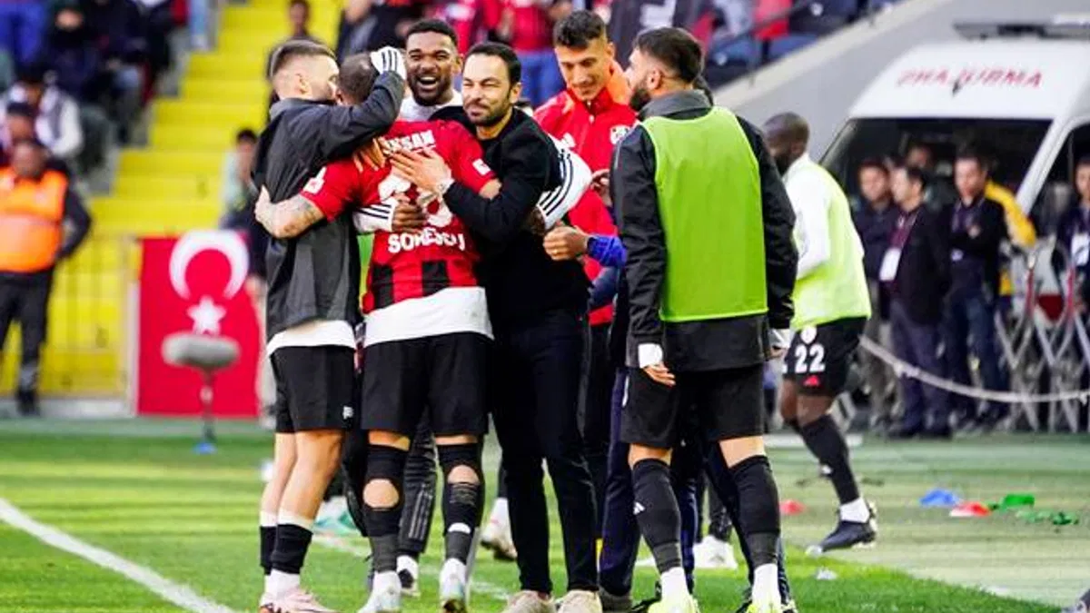 Gaziantep FK 3-1 Tümosan Konyaspor (Maç Sonucu) G. Antep evinde rahat kazandı!