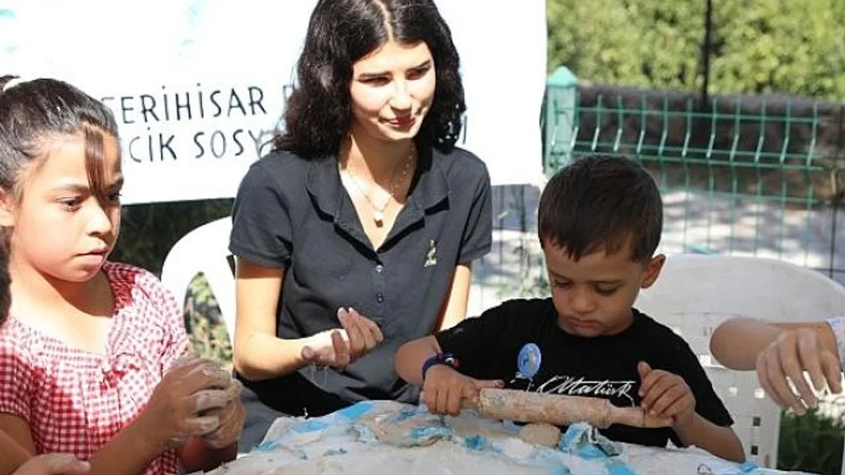 4. Çocuk Festivali Renkli Anlara Sahne Oldu