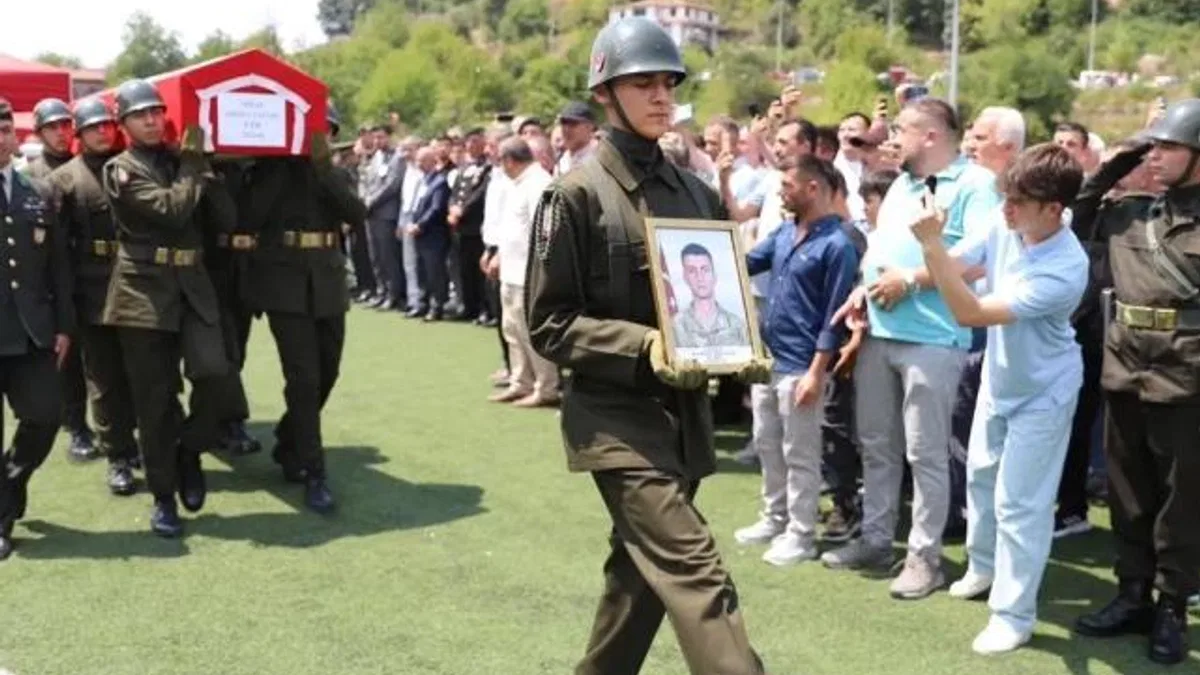 Şehit Er Ahmet Saygın yapılan törenle Yığılca’da toprağa verildi