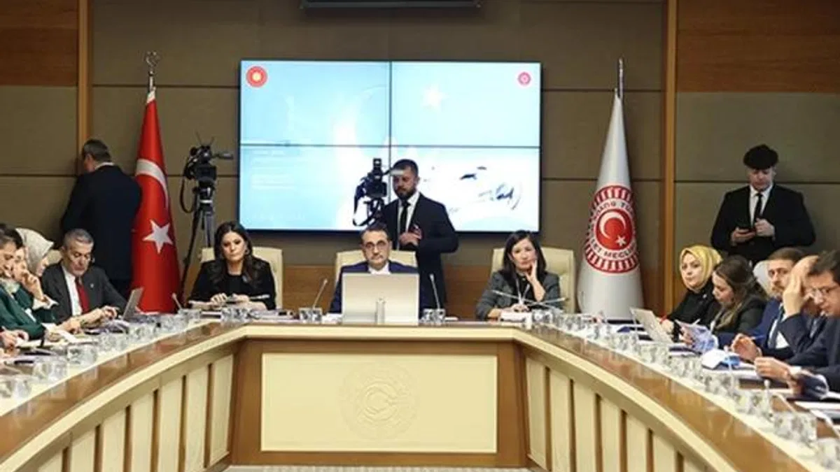 TBMM Yapay Zeka Araştırma Komisyonu Dijital Dönüşüm Ofisi’ni dinledi