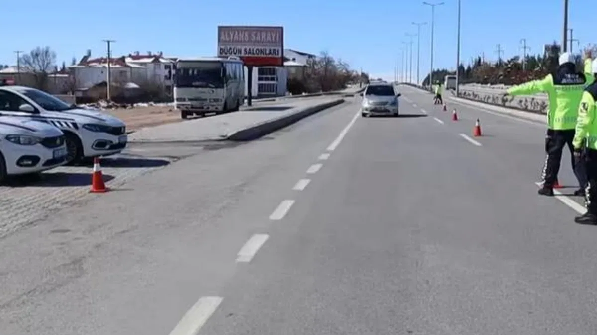 Son bir haftada 3,5 milyon araç denetlendi