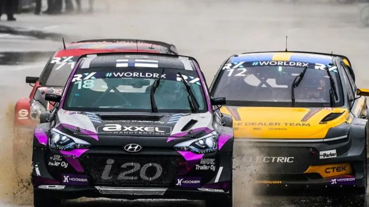 Rallikros’ta yağmur altında son tango