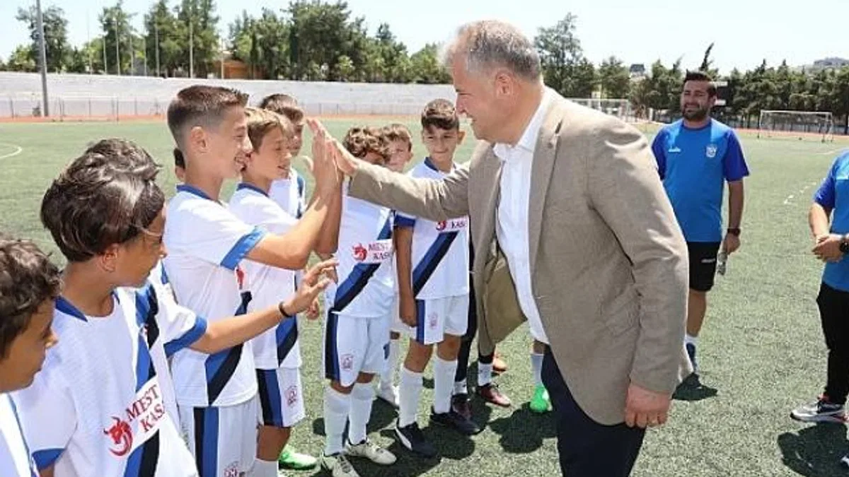 Urla’da Çocuklar hem eğleniyor hem de öğreniyor