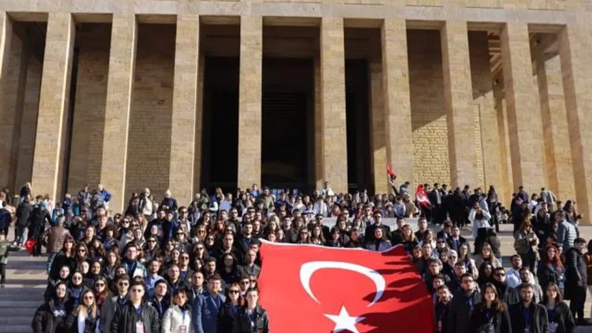 6,5 milyonu aşkın kişi Ata’nın huzuruna çıktı