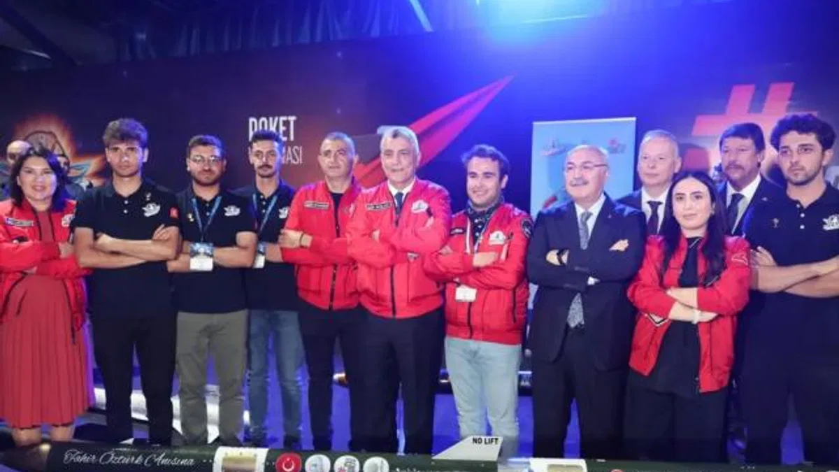Bakan Bolat TEKNOFEST’te