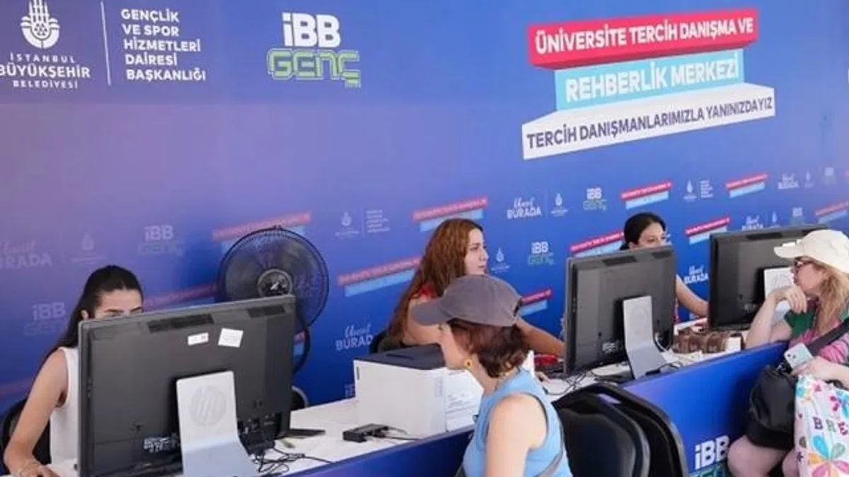 İBB’den 370 bin gence üniversite tercih danışmanlığı