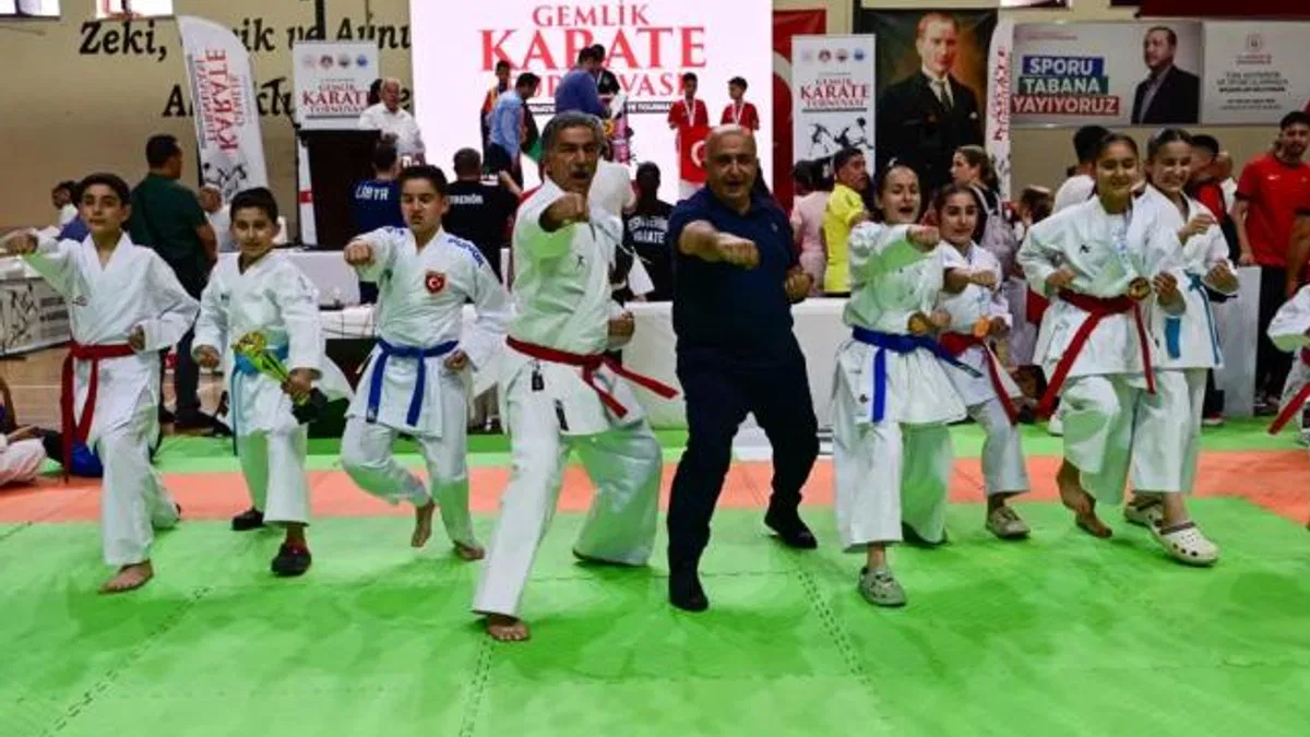 Karatenin kalbi Bursa Gemlik’te atıyor