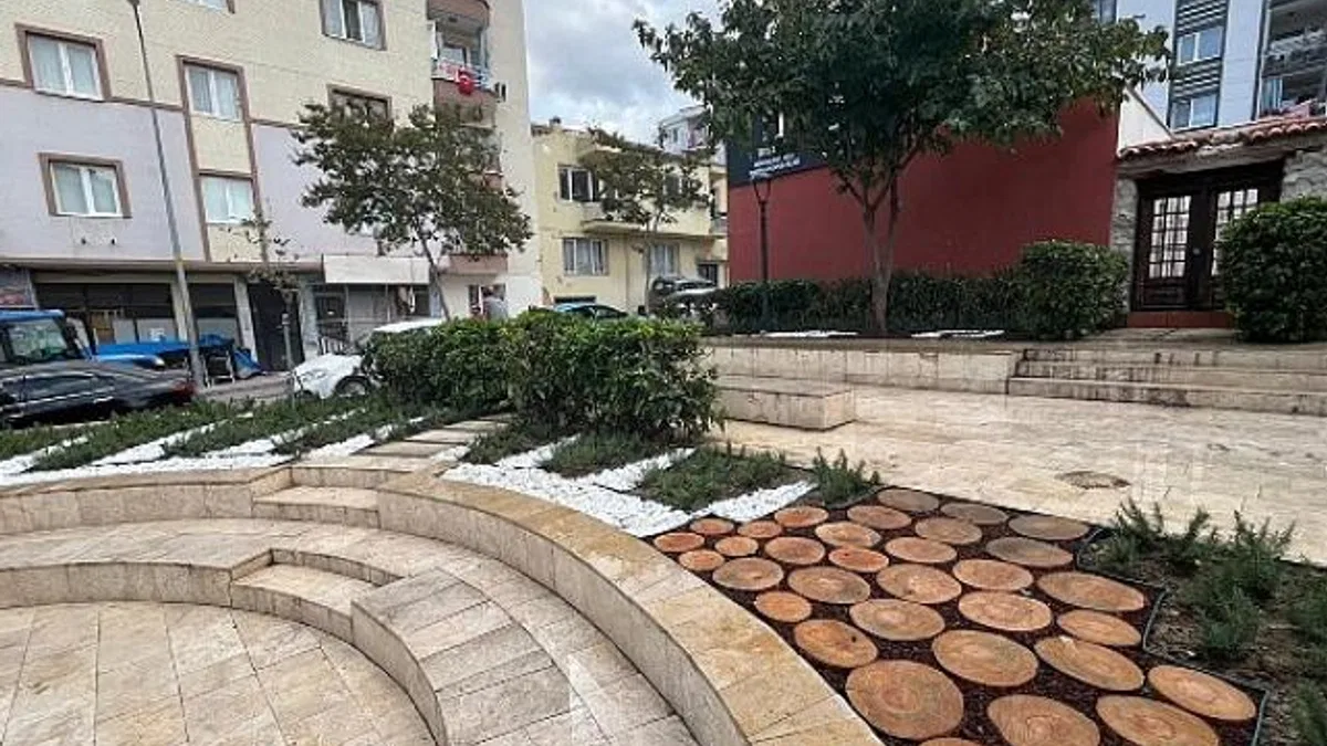 Büyükşehir’den Yeşil Alanlarda Bakım Çalışması